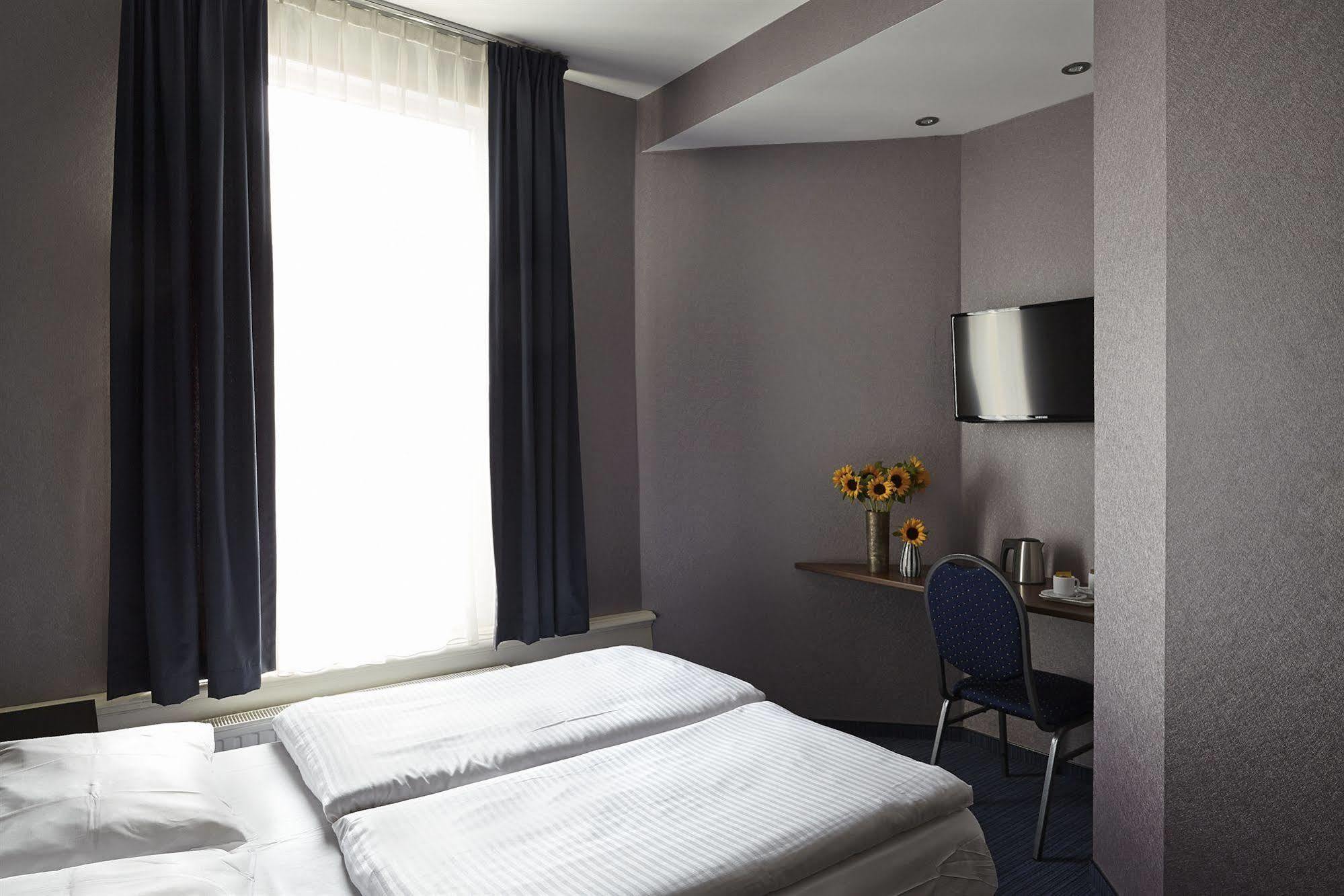 Hotel D'Amsterdam Leidsesquare ภายนอก รูปภาพ