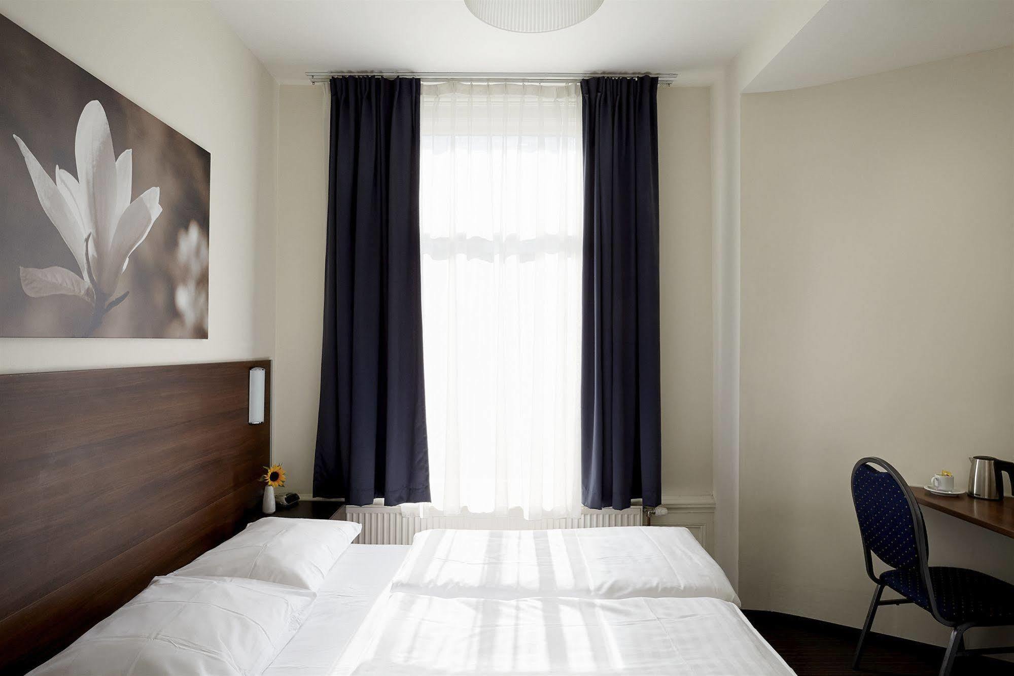 Hotel D'Amsterdam Leidsesquare ภายนอก รูปภาพ